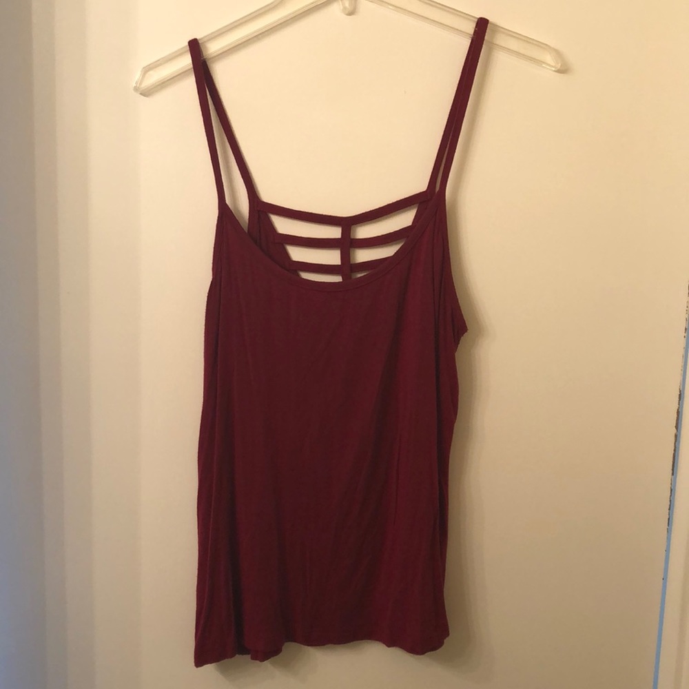 Maroon tank with cute back!